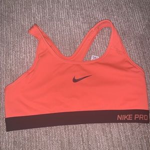 Nike Pro Sports Bra
